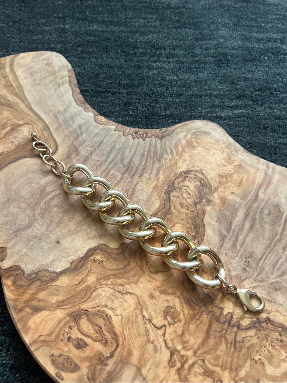 Gold Chunky Chain Bracelet: Oversized Polished Statement Link Bracelet